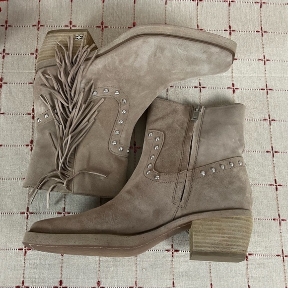Sam Edelman “Bernie” Fringe Suede Ankle Boots Size 8 Boho Western EUR 38 NWOB - Picture 8 of 9
